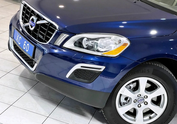 Volvo XC 60 cena 79000 przebieg: 214700, rok produkcji 2013 z Nowe Miasto nad Pilicą małe 379